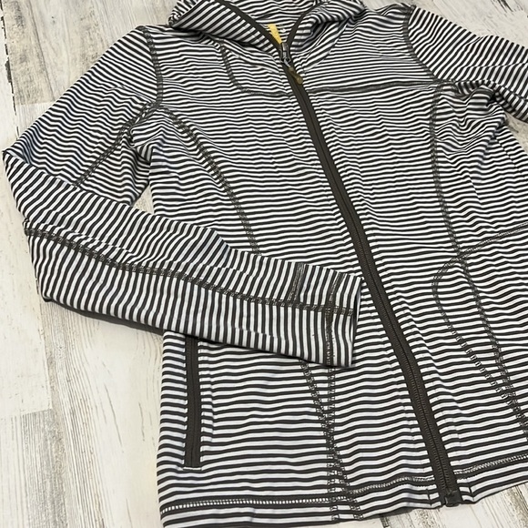 Lole Jacket Size M - Picture 3 of 10